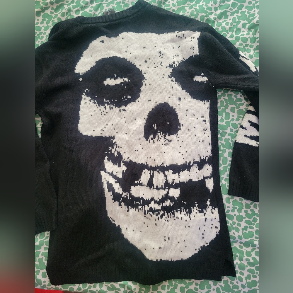 Misfits Cardigan